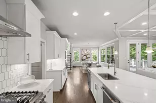9203-A Forest Haven Dr, Alexandria, VA 22309 - Photo 8