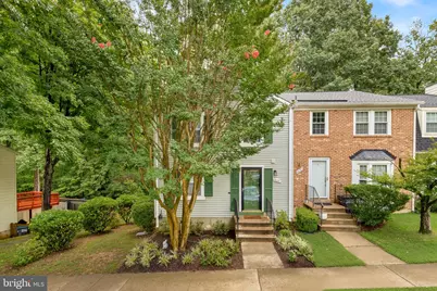 10131 Walnut Wood Court, Burke, VA 22015 - Photo 2