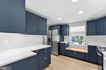 10131 Walnut Wood Court, Burke, VA 22015 - Photo 12