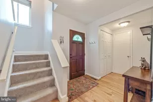 10343 Bushman Dr, Oakton, VA 22124 - Photo 6