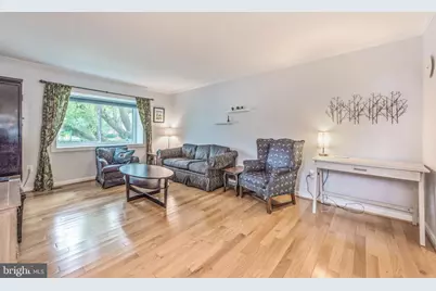 10343 Bushman Drive, Oakton, VA 22124 - Photo 8
