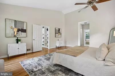 2022 Spring Branch Drive, Vienna, VA 22181 - Photo 8