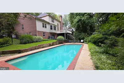 2022 Spring Branch Drive, Vienna, VA 22181 - Photo 4