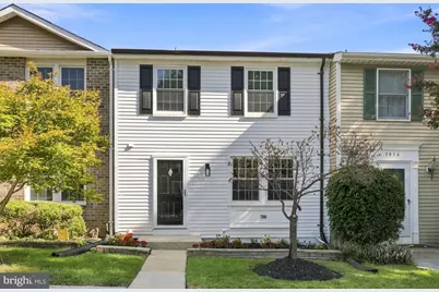7980 Tyson Oaks Circle, Vienna, VA 22182 - Photo 2