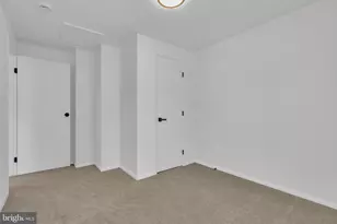 7980 Tyson Oaks Cir, Vienna, VA 22182 - Photo 28