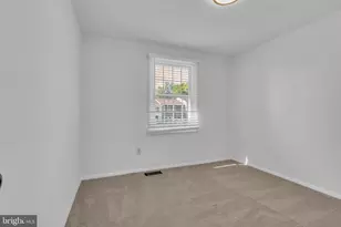 7980 Tyson Oaks Cir, Vienna, VA 22182 - Photo 26