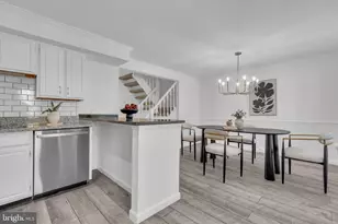 7980 Tyson Oaks Cir, Vienna, VA 22182 - Photo 14