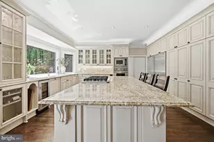 1257 New Bedford Ln, Reston, VA 20194 - Photo 2