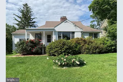 6528 Chesterfield Avenue, McLean, VA 22101 - Photo 1