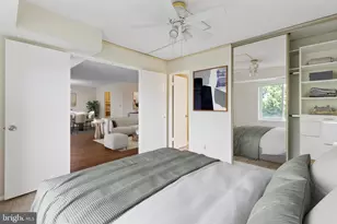 8370 Greensboro Dr, McLean, VA 22102 - Photo 10