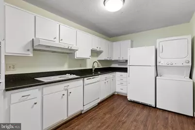 8370 Greensboro Drive #510, McLean, VA 22102 - Photo 26