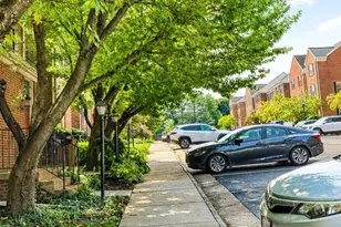 2103 Dominion Heights Ct, Falls Church, VA 22043 - Photo 2