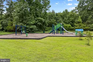 6641 Wakefield Dr, Alexandria, VA 22307 - Photo 14