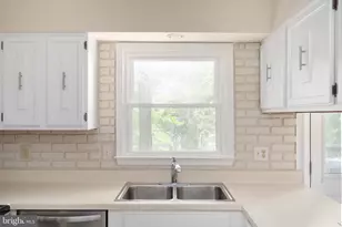 9511 Shipwright Dr, Burke, VA 22015 - Photo 12