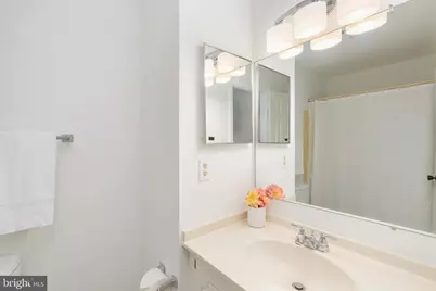 9511 Shipwright Drive, Burke, VA 22015 - Photo 32