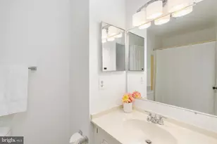 9511 Shipwright Dr, Burke, VA 22015 - Photo 32