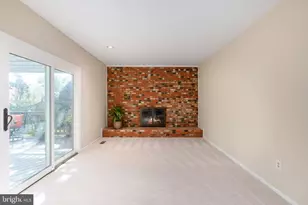 9511 Shipwright Dr, Burke, VA 22015 - Photo 16