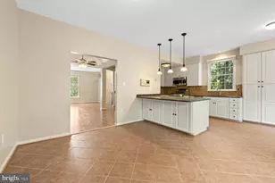 6106 Franconia Commons Ct, Alexandria, VA 22310 - Photo 8