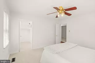 9507 Burdett Rd, Burke, VA 22015 - Photo 22