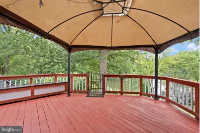 9507 Burdett Road, Burke, VA 22015 - Photo 38