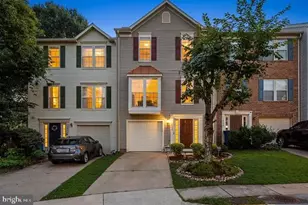 14290 Glade Spring Dr, Centreville, VA 20121 - Photo 1