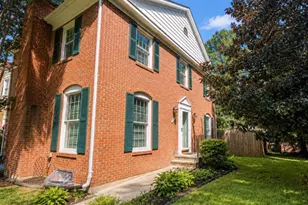 7026 Leebrad St, Springfield, VA 22151 - Photo 2