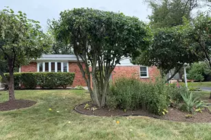 3921 Forest Grove Dr, Annandale, VA 22003 - Photo 10