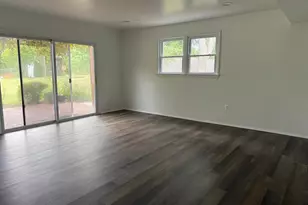 3921 Forest Grove Dr, Annandale, VA 22003 - Photo 8