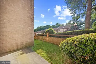 3895 Steppes Ct, Falls Church, VA 22041 - Photo 22