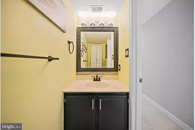 3895 Steppes Court #3895B, Falls Church, VA 22041 - Photo 20