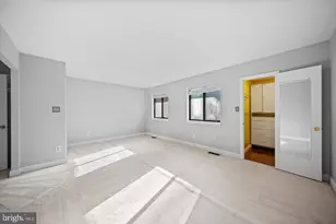 3895 Steppes Ct, Falls Church, VA 22041 - Photo 12