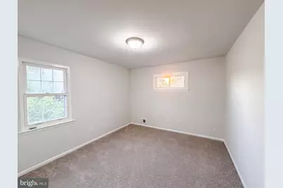 662 Herndon Parkway, Herndon, VA 20170 - Photo 4