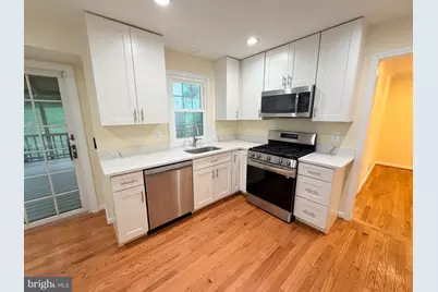 8853 Applecross Lane, Springfield, VA 22153 - Photo 4