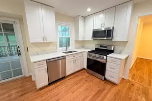 8853 Applecross Ln, Springfield, VA 22153 - Photo 4