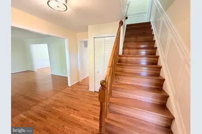 8853 Applecross Lane, Springfield, VA 22153 - Photo 10