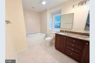 8853 Applecross Lane, Springfield, VA 22153 - Photo 14