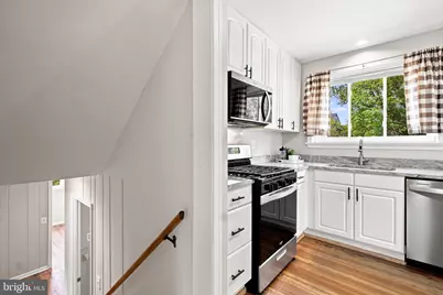 6106 Clearbrook Drive, Springfield, VA 22150 - Photo 20