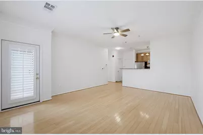 1570 Spring Gate Drive #7109, McLean, VA 22102 - Photo 4