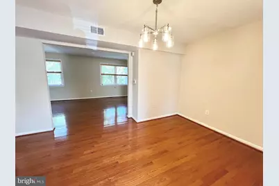 8124 Larkin Lane, Vienna, VA 22182 - Photo 8