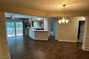 12501 Hayes Ct, Fairfax, VA 22033 - Photo 4
