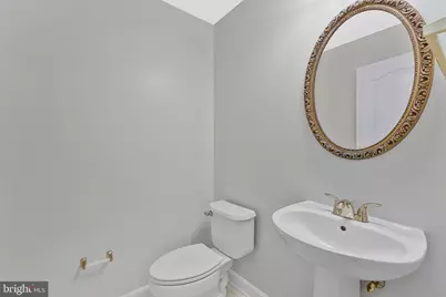 9546 Lagersfield Circle, Vienna, VA 22181 - Photo 14