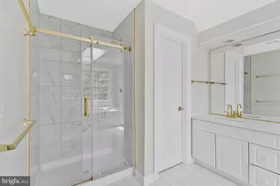 9546 Lagersfield Circle, Vienna, VA 22181 - Photo 24