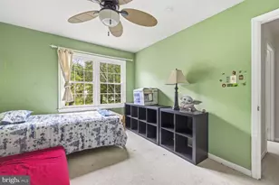 9019 Golden Leaf Ct, Springfield, VA 22153 - Photo 26