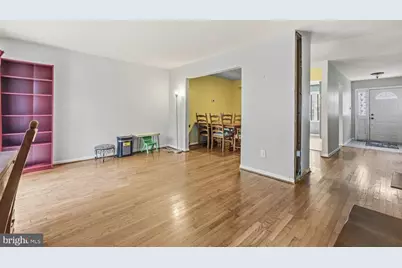 9019 Golden Leaf Court, Springfield, VA 22153 - Photo 14