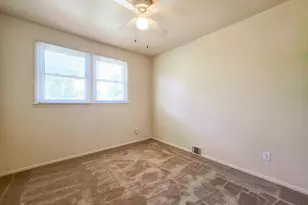 7511 Elgar St, Springfield, VA 22151 - Photo 12