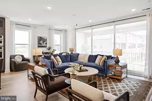 14987 Deco Cir, Chantilly, VA 20151 - Photo 2