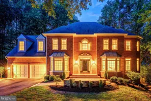 11183 Longwood Grove Dr, Reston, VA 20194 - Photo 4