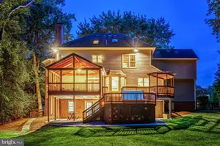 11183 Longwood Grove Dr, Reston, VA 20194 - Photo 2
