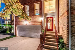 1680 Waterhaven Dr, Reston, VA 20190 - Photo 2