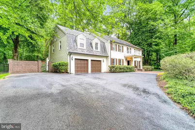 7845 Old Dominion Drive, McLean, VA 22102 - Photo 8
